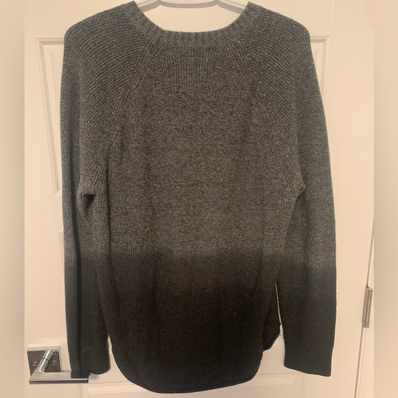 Holister U-cut Sweater - Picture 2 of 2